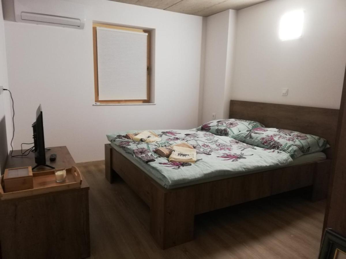 Sobe, Rooms B&B - Vina Kauran Zgornji Jakobski Dol Bagian luar foto